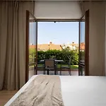 شقة Upper Sea View فيرسار