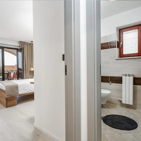 Upper Sea View דירה *