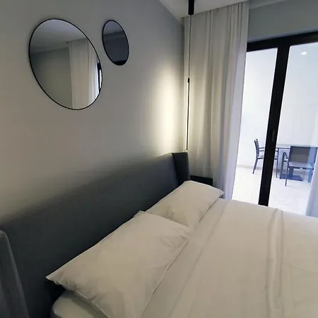 Upper Sea View Apartament Vrsar