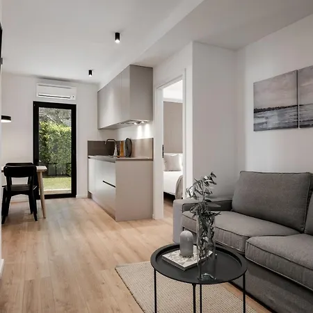 Upper Sea View Apartment Vrsar