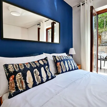 Upper Sea View Apartment