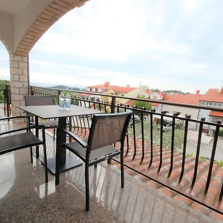 Lägenhet Upper Sea View Vrsar